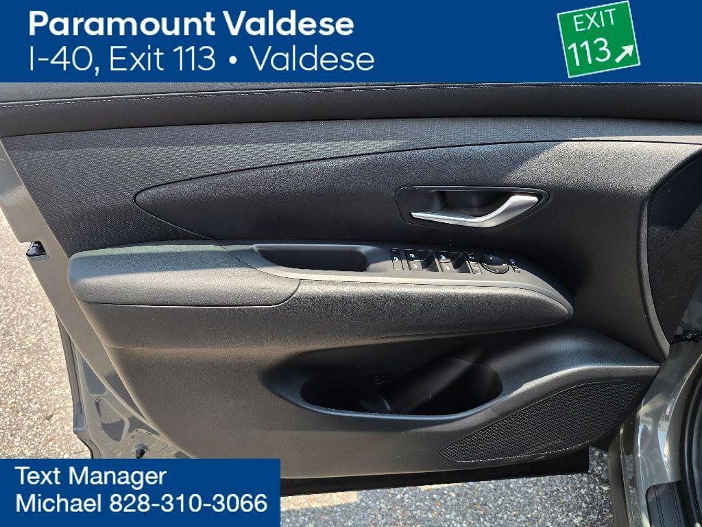 new 2025 Hyundai Tucson car, priced at $34,025