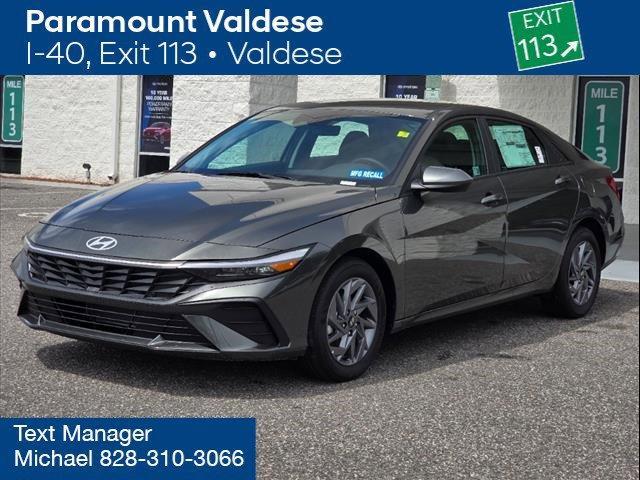 new 2024 Hyundai Elantra car, priced at $24,385