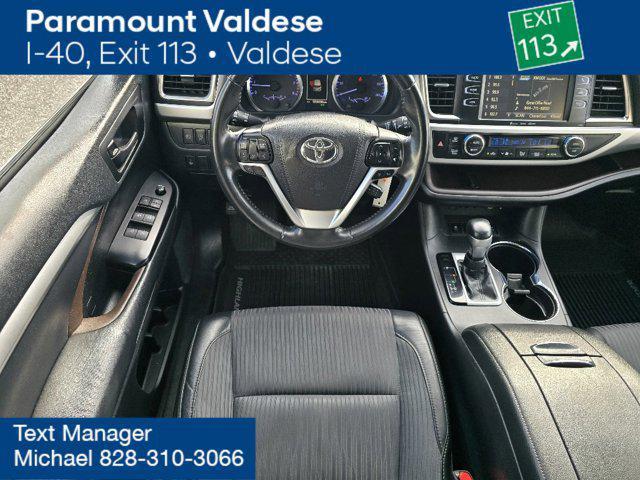 used 2019 Toyota Highlander car