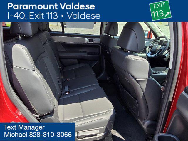 new 2025 Hyundai Santa Fe car, priced at $39,580