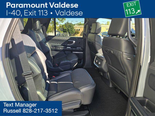 new 2025 Ford Expedition car, priced at $81,730