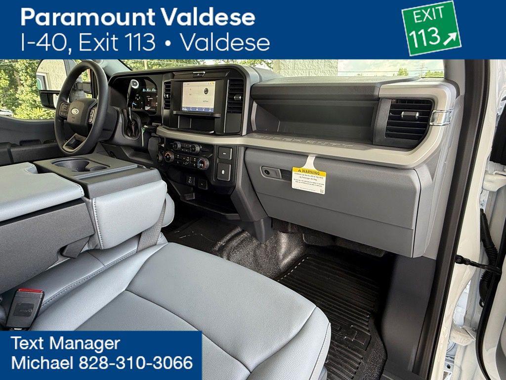 new 2025 Ford F-250 car, priced at $57,190