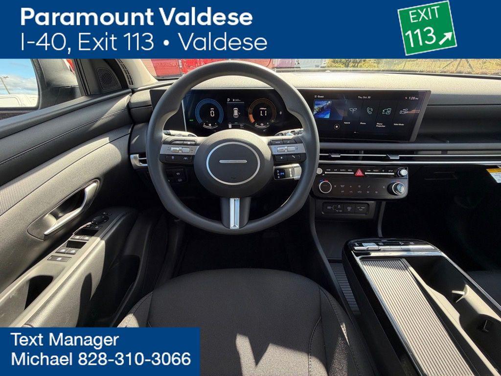 new 2026 Hyundai TUCSON Hybrid car, priced at $33,100