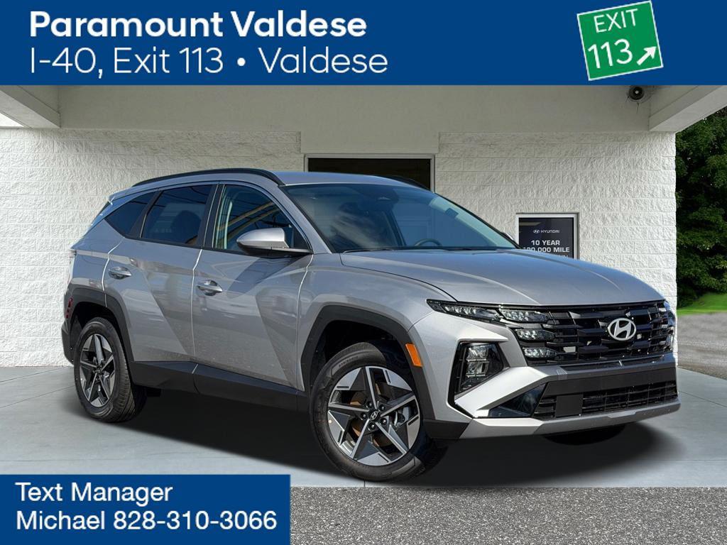 new 2026 Hyundai TUCSON Hybrid car, priced at $33,100