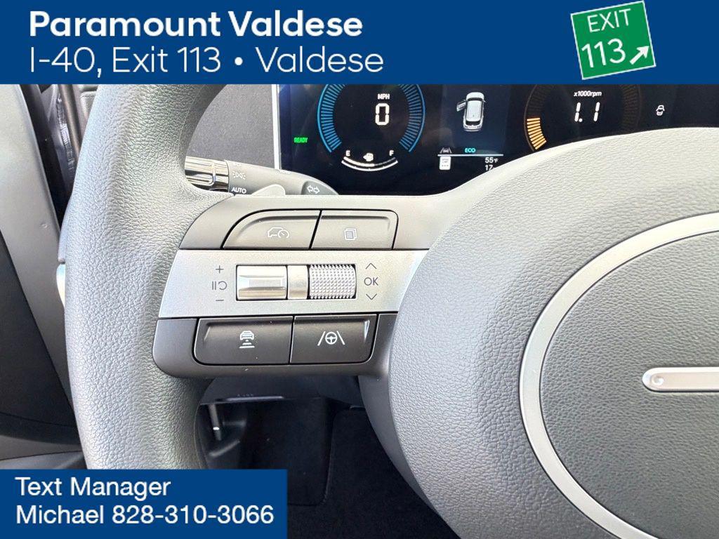 new 2026 Hyundai TUCSON Hybrid car, priced at $33,100