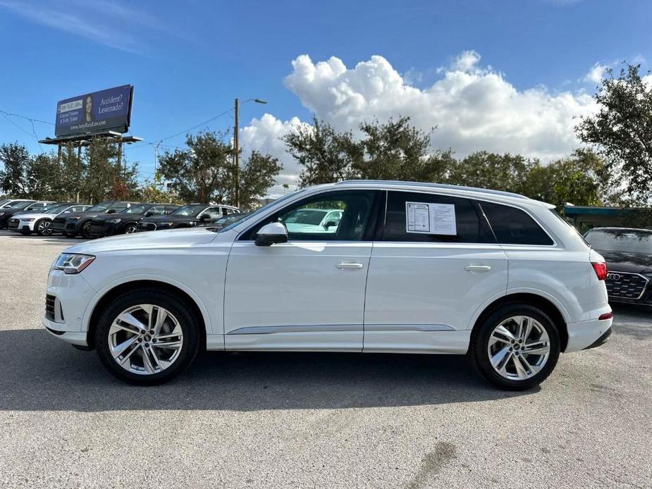 used 2022 Audi Q7 car, priced at $36,520