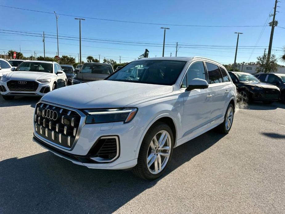 new 2025 Audi Q7 car, priced at $76,800