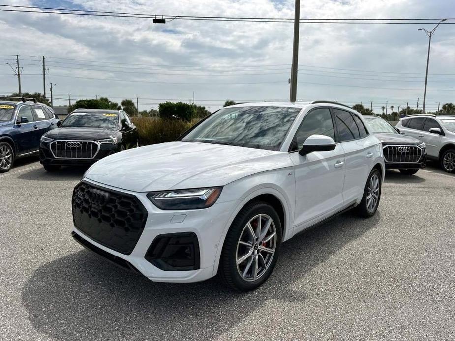 new 2024 Audi Q5 e car, priced at $74,475