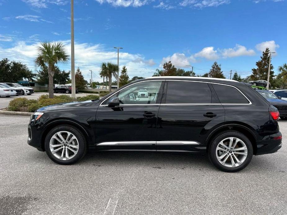 new 2025 Audi Q7 car, priced at $81,710