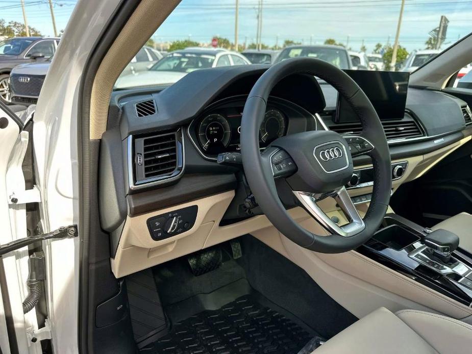 new 2025 Audi Q5 car, priced at $65,555