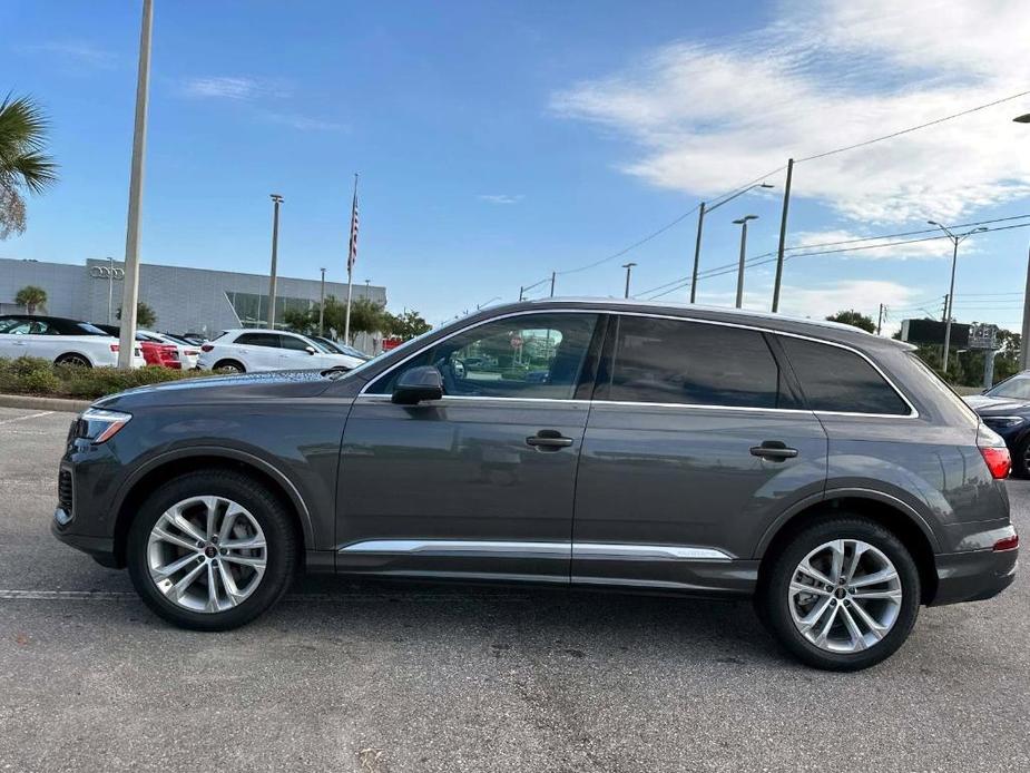 new 2025 Audi Q7 car, priced at $75,800