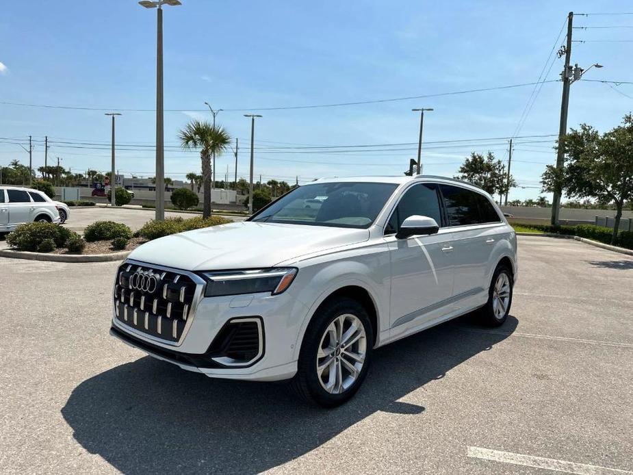 new 2025 Audi Q7 car, priced at $65,650