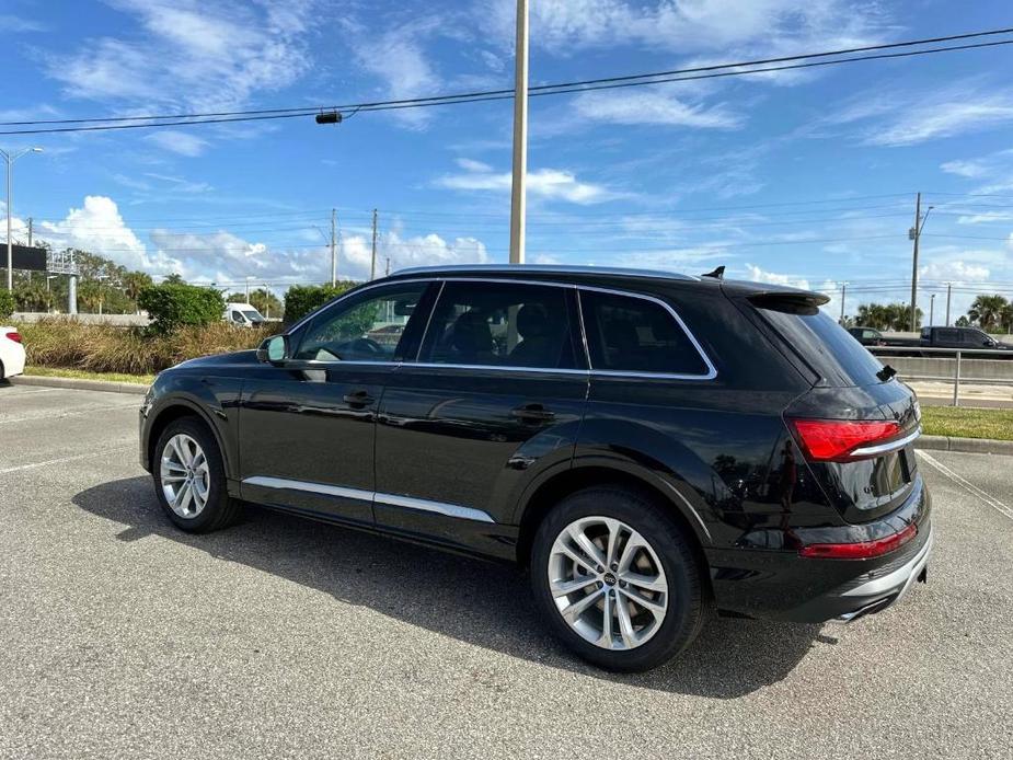 new 2025 Audi Q7 car, priced at $66,350