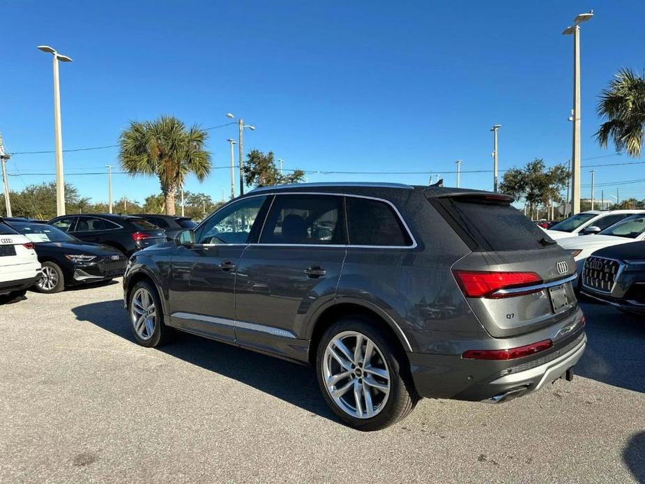 new 2025 Audi Q7 car, priced at $76,800