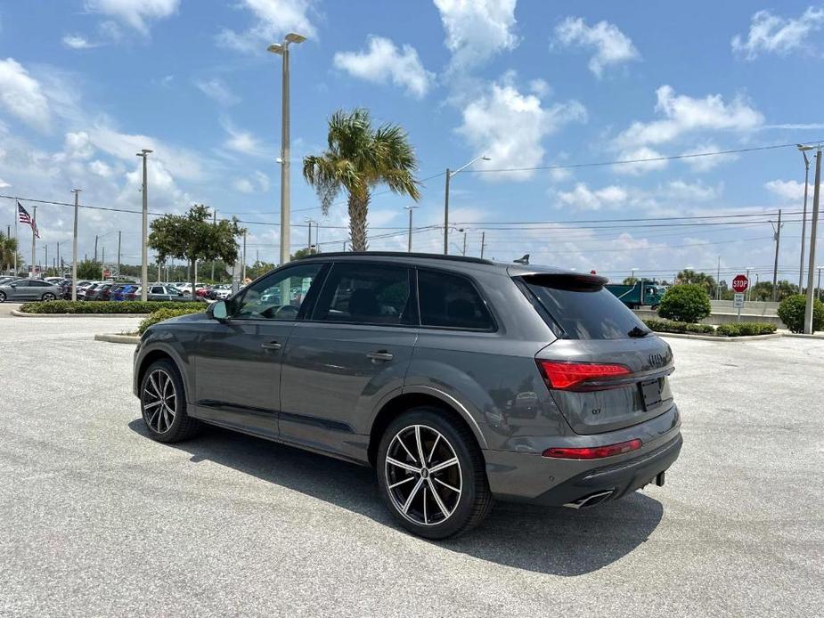 new 2025 Audi Q7 car, priced at $69,820