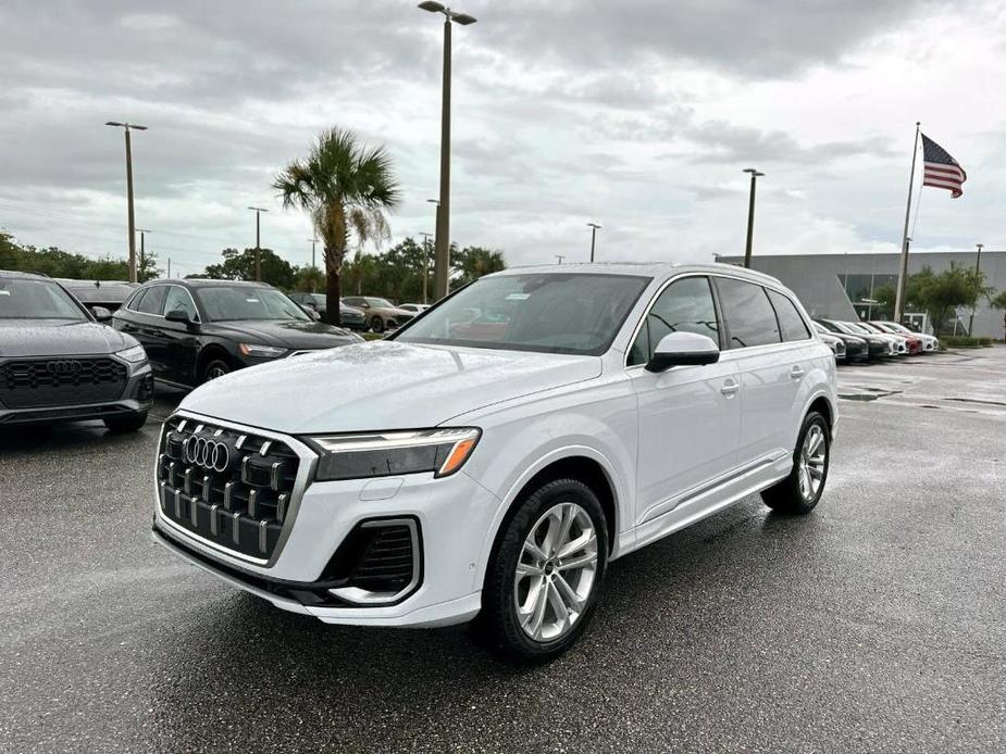 new 2025 Audi Q7 car, priced at $75,800