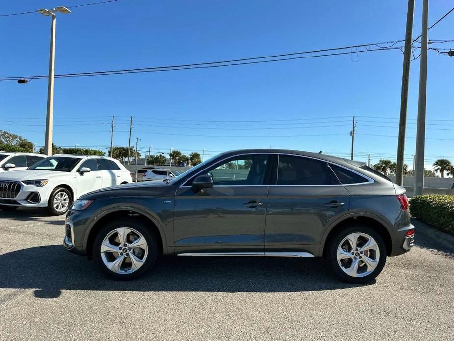 new 2025 Audi Q5 car, priced at $59,625