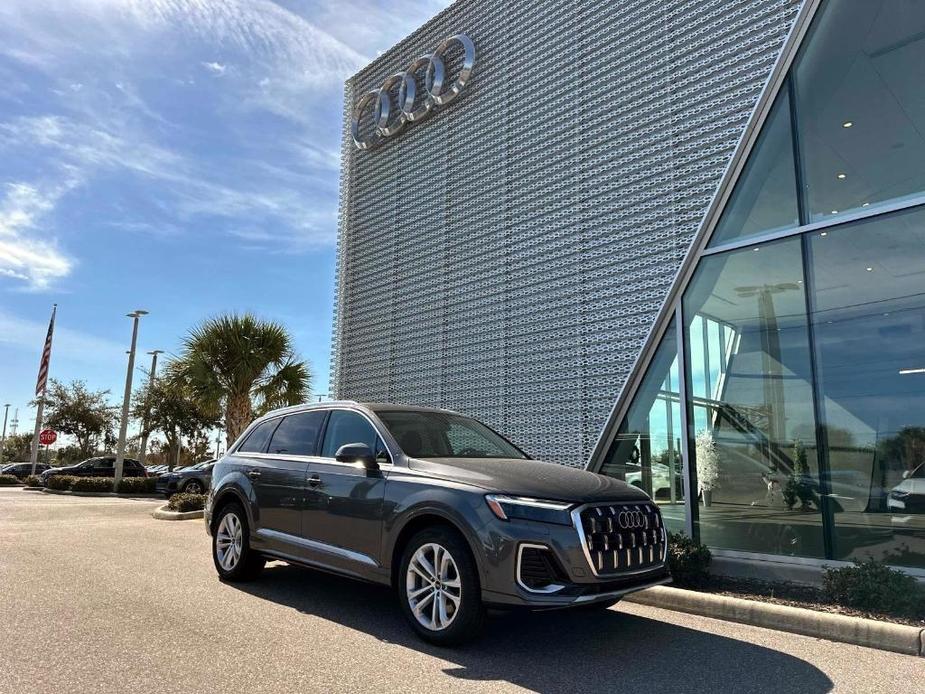 new 2025 Audi Q7 car, priced at $66,350