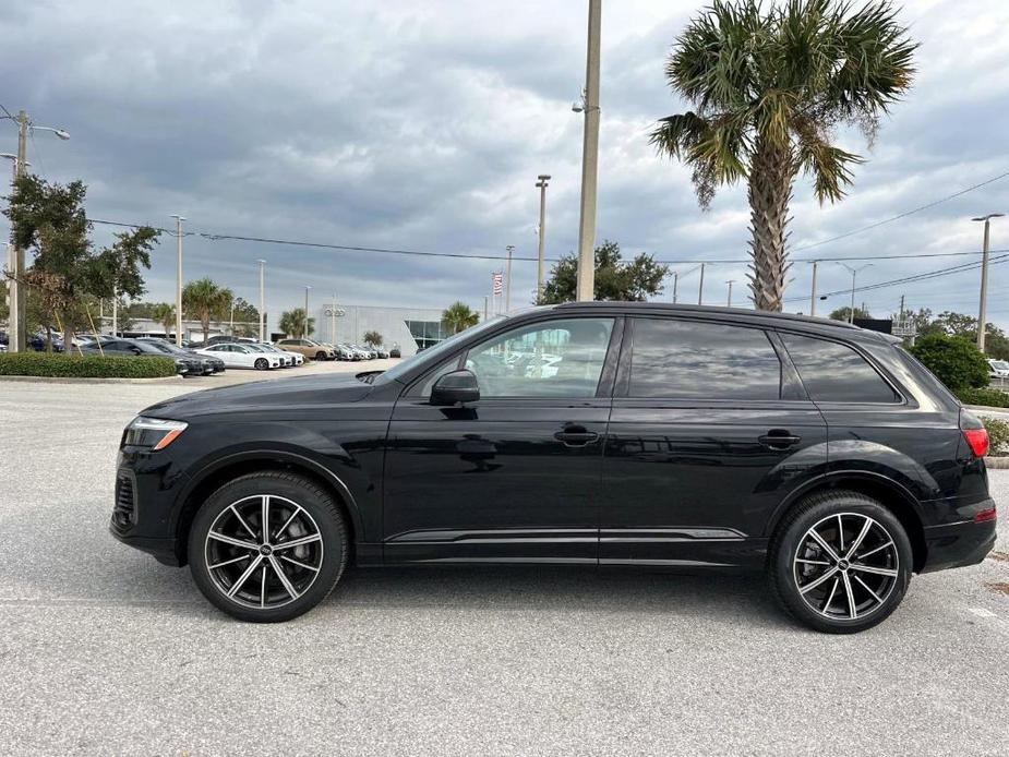 new 2025 Audi Q7 car, priced at $69,550