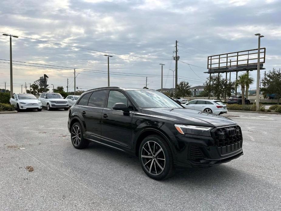 new 2025 Audi Q7 car, priced at $69,550