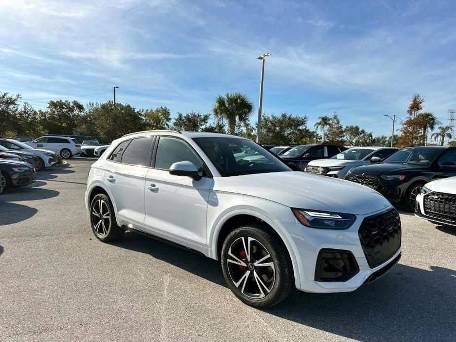 new 2025 Audi Q5 car, priced at $60,200