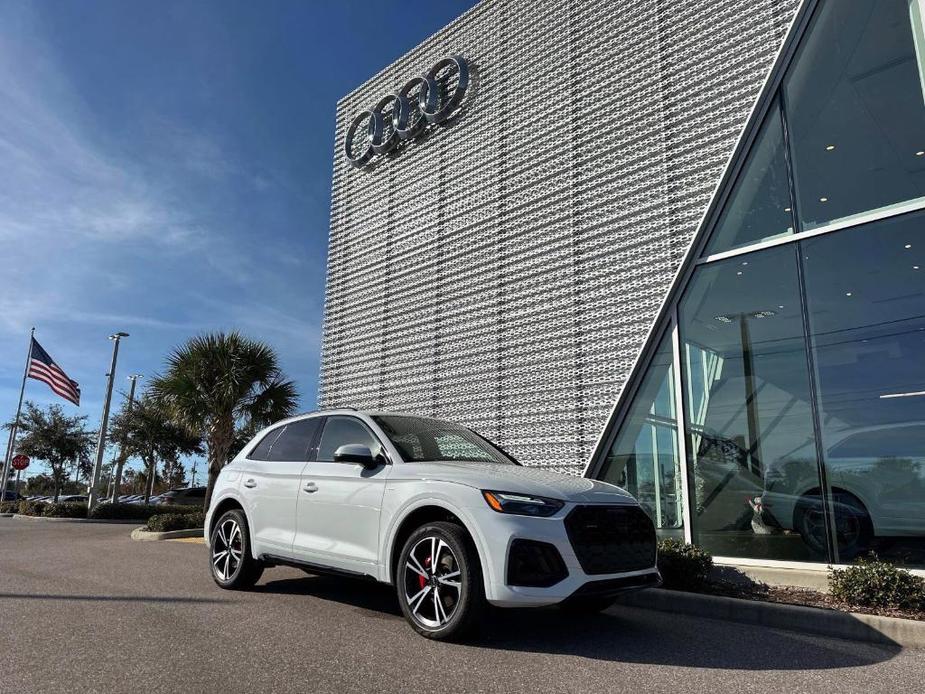 new 2025 Audi Q5 car, priced at $60,200