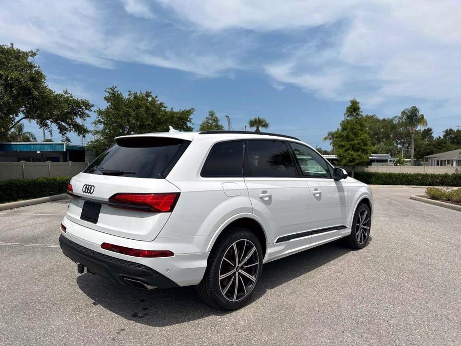 new 2025 Audi Q7 car, priced at $70,200