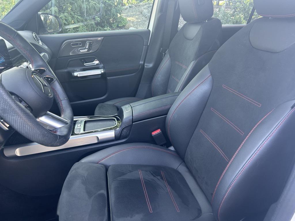 used 2024 Mercedes-Benz GLB 250 car, priced at $38,200