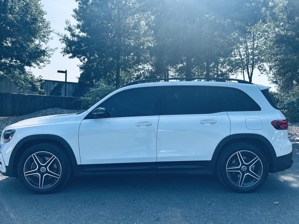 used 2024 Mercedes-Benz GLB 250 car, priced at $38,200