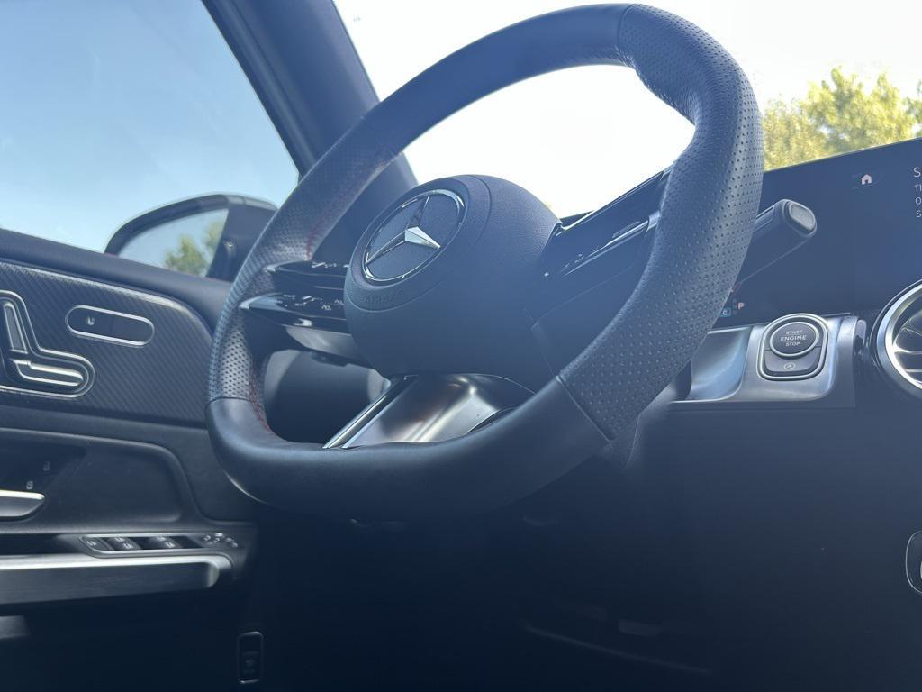 used 2024 Mercedes-Benz GLB 250 car, priced at $38,200