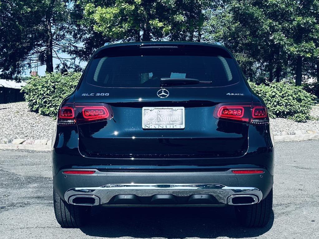 used 2022 Mercedes-Benz GLC 300 car, priced at $30,800