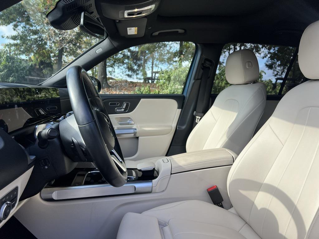 used 2023 Mercedes-Benz GLB 250 car, priced at $35,240