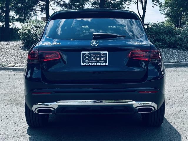 used 2022 Mercedes-Benz GLC 300 car, priced at $39,200