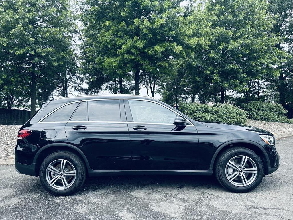 used 2022 Mercedes-Benz GLC 300 car, priced at $33,200