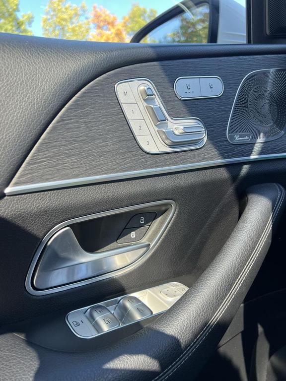 used 2022 Mercedes-Benz GLE 350 car, priced at $45,960