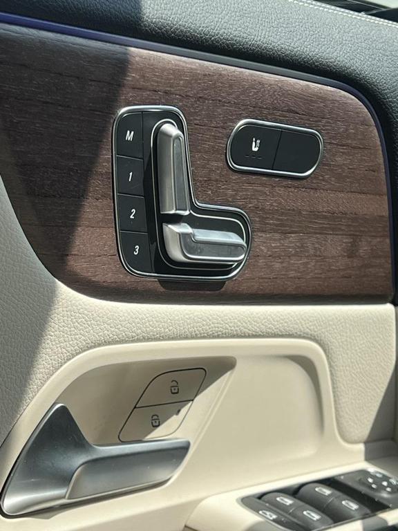 used 2023 Mercedes-Benz GLA 250 car, priced at $32,200