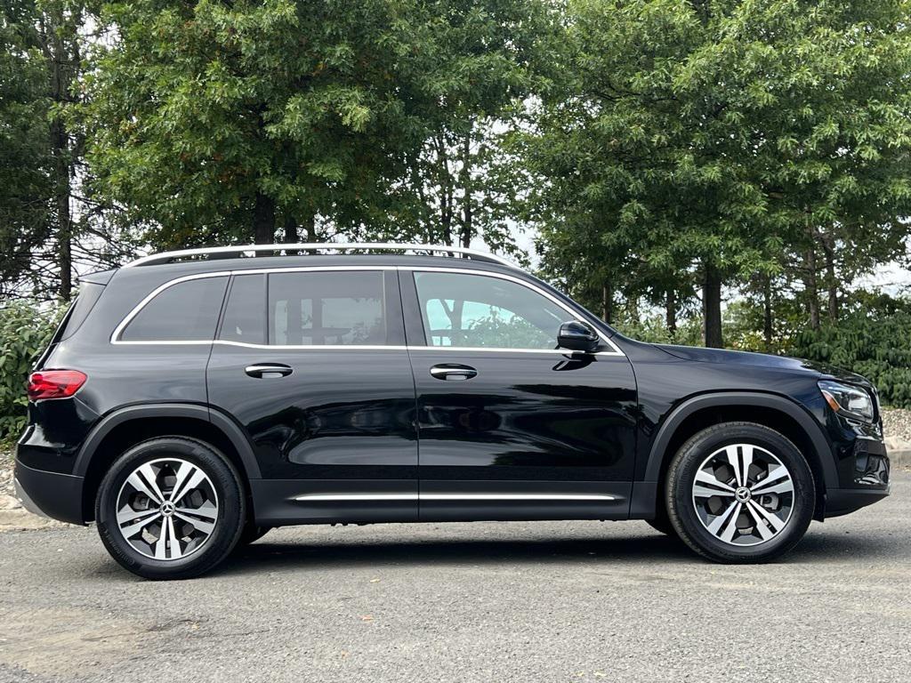used 2025 Mercedes-Benz GLB 250 car, priced at $45,240