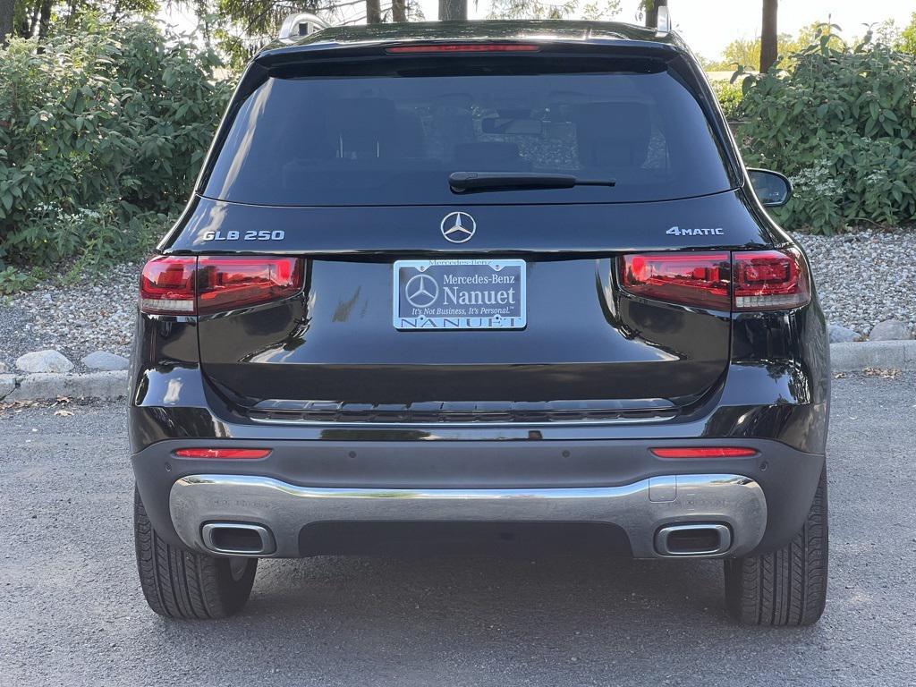 used 2020 Mercedes-Benz GLB 250 car, priced at $25,800