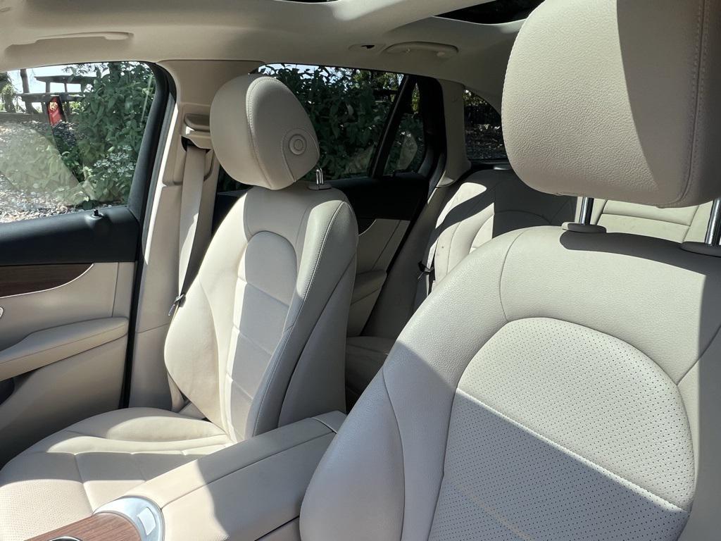 used 2022 Mercedes-Benz GLC 300 car, priced at $30,860