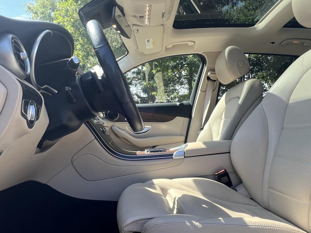 used 2022 Mercedes-Benz GLC 300 car, priced at $30,860