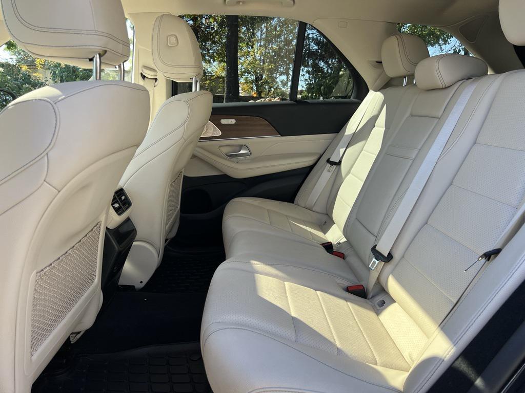 used 2022 Mercedes-Benz GLE 350 car, priced at $43,895