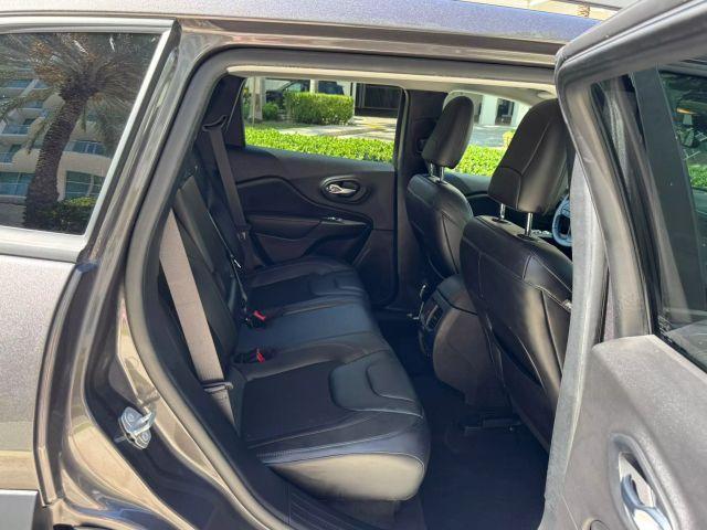 used 2020 Jeep Cherokee car, priced at $16,491