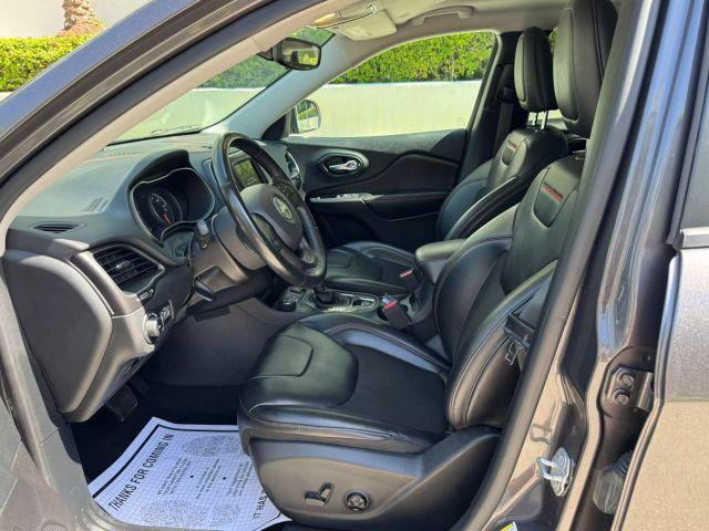 used 2020 Jeep Cherokee car, priced at $16,491