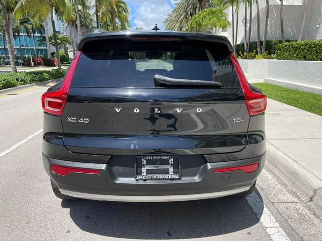 used 2019 Volvo XC40 car, priced at $20,191
