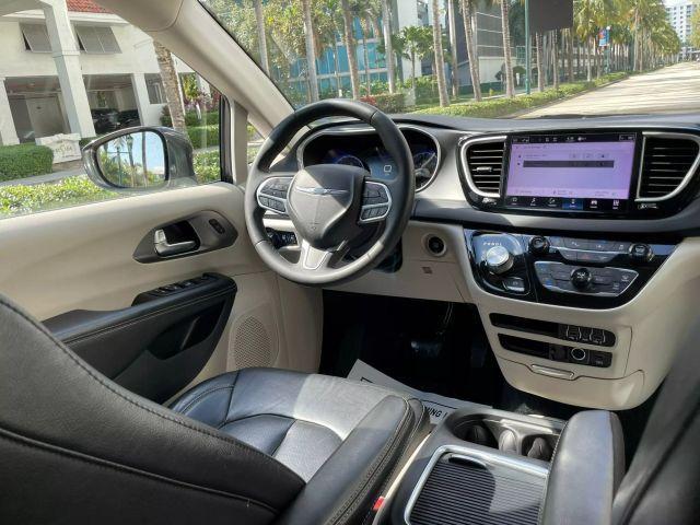 used 2022 Chrysler Pacifica car, priced at $19,991