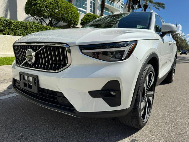 used 2024 Volvo XC40 car, priced at $31,491