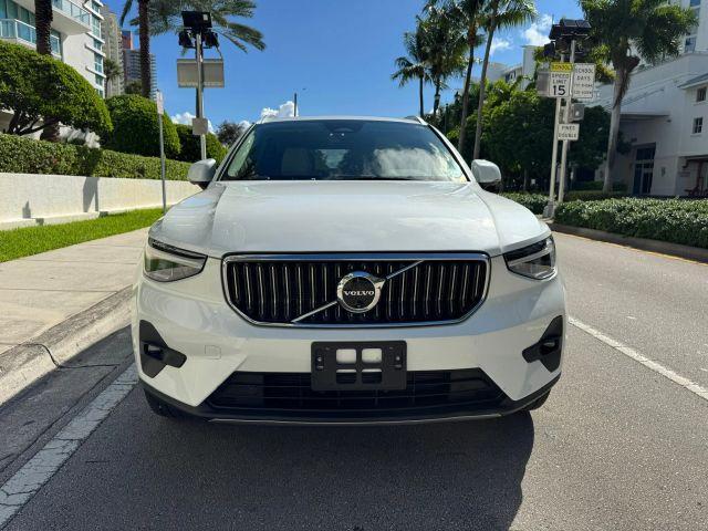 used 2024 Volvo XC40 car, priced at $31,491