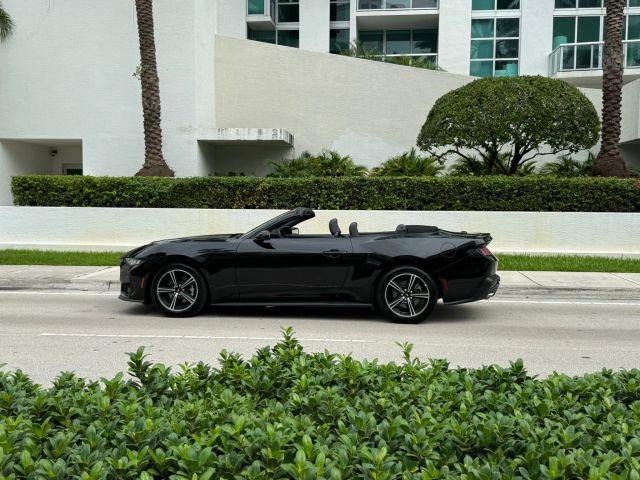 used 2025 Ford Mustang car, priced at $31,491