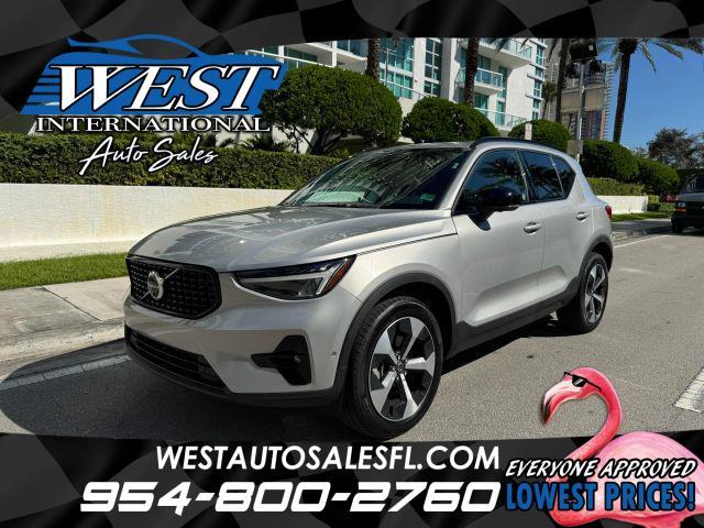 used 2025 Volvo XC40 car, priced at $30,591