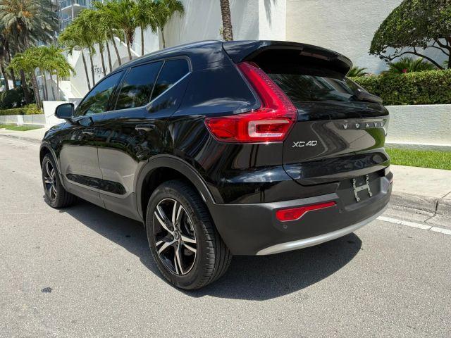 used 2025 Volvo XC40 car, priced at $26,991